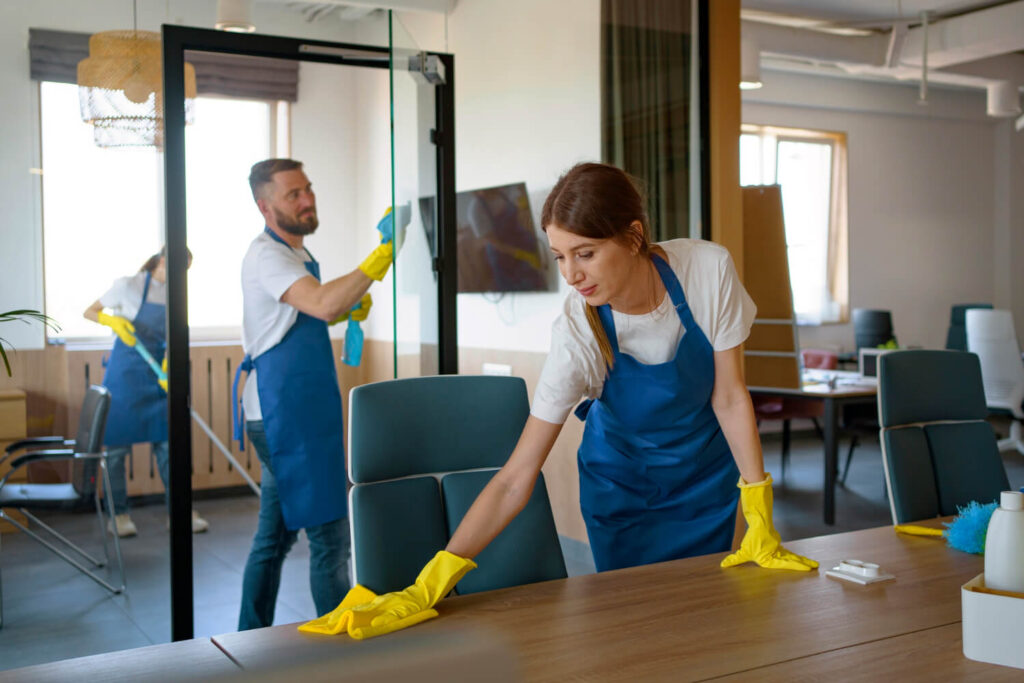 boring business - commercial cleaning service